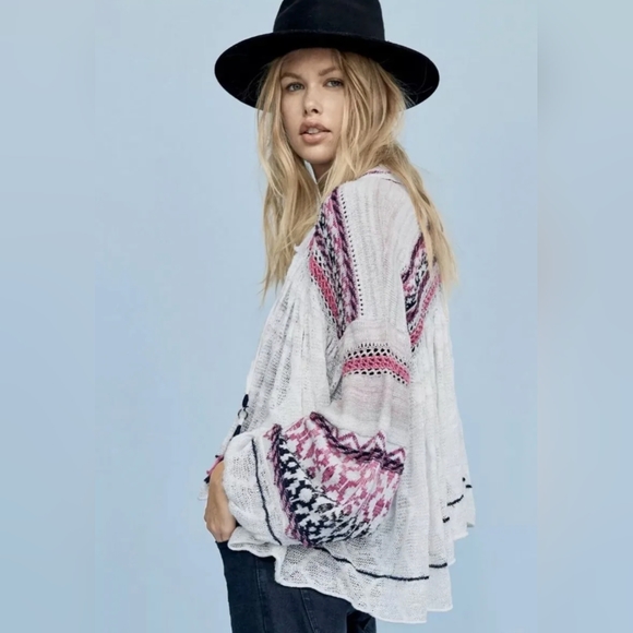Free People Dreamland cardigan sweater crochet pink white purple xs flowy - Picture 4 of 9